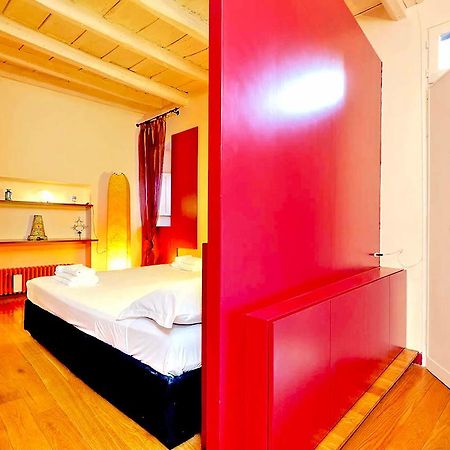 Delcinque 26 - Loft In Trastevere Рим Екстериор снимка