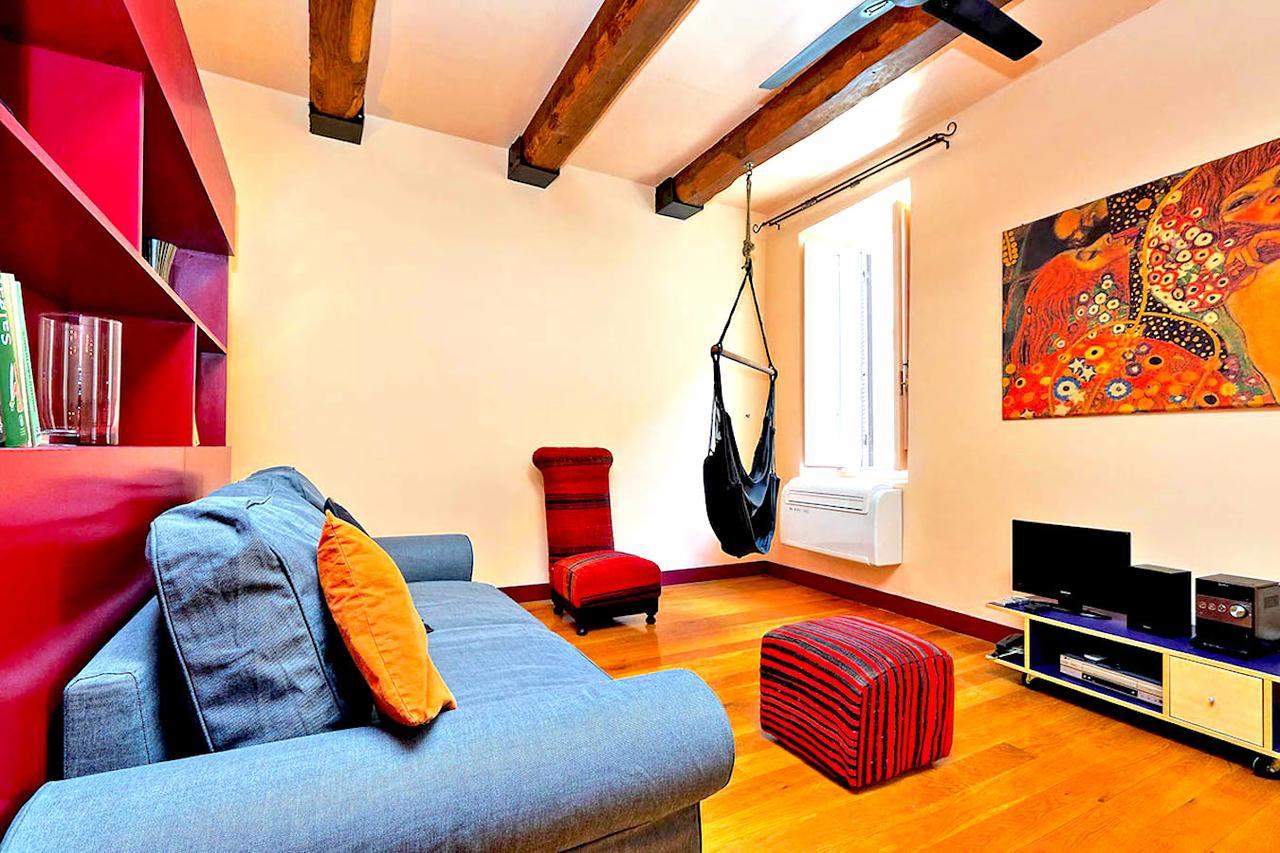 Delcinque 26 - Loft In Trastevere Рим Екстериор снимка