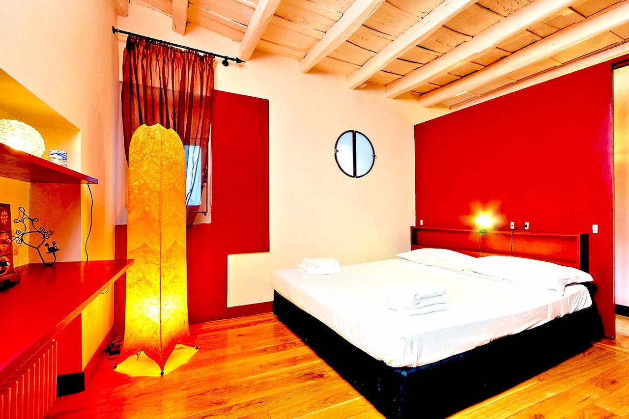 Delcinque 26 - Loft In Trastevere Рим Екстериор снимка